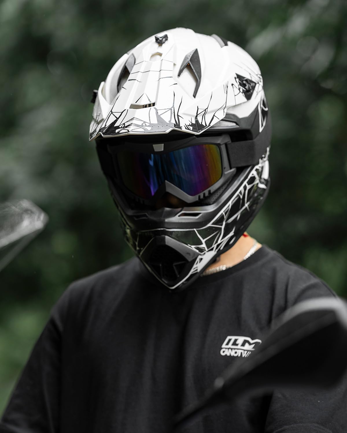 DOT Approved Full Face Motocross Helmet M841839
