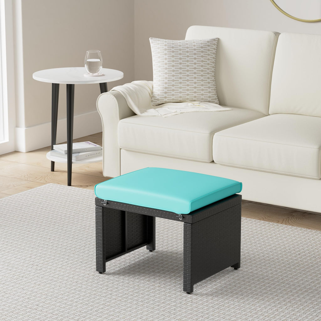 Set of 2 Wicker Ottomans with Removable Cushions V91561