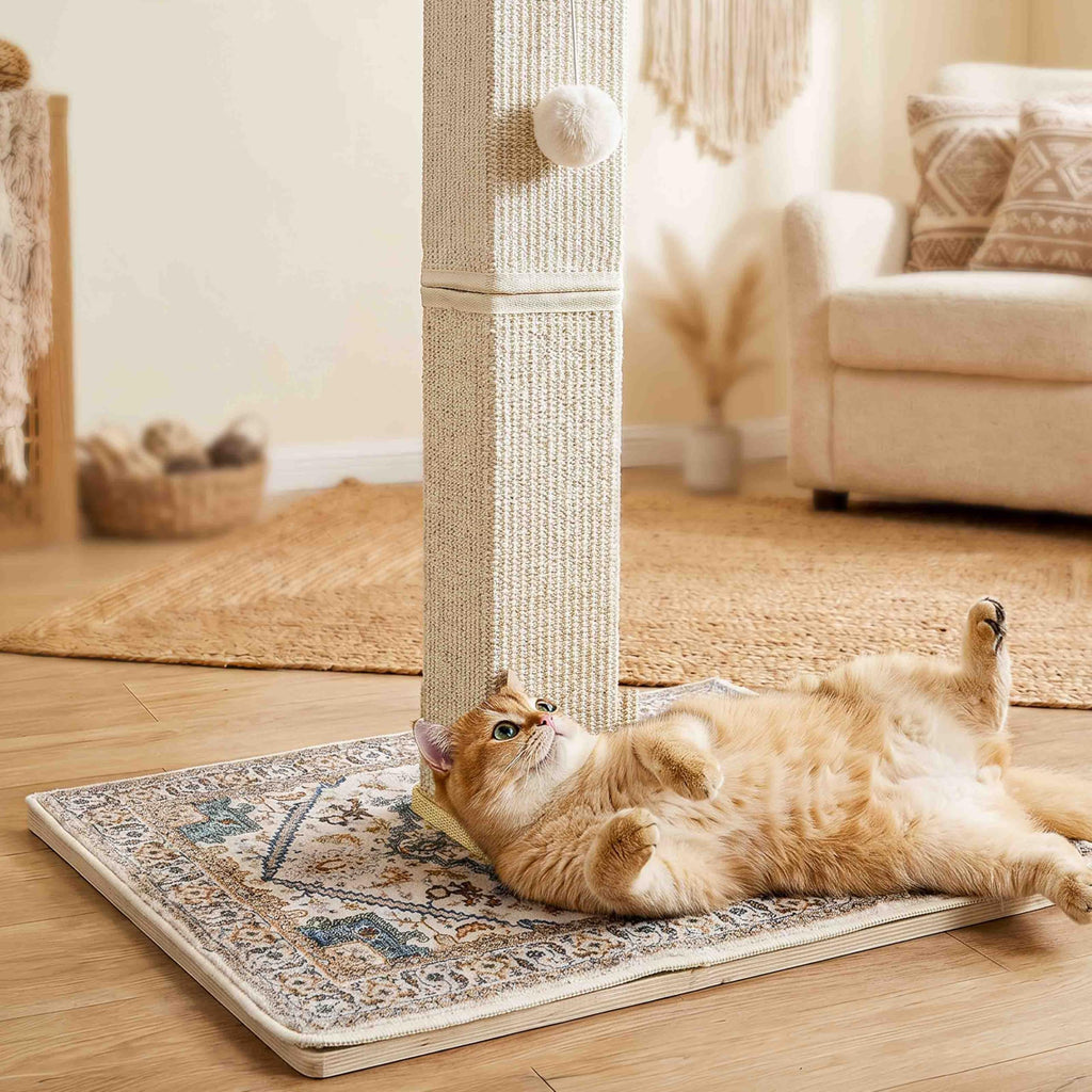 Tall Cat Scratching Post with Carpet B89498